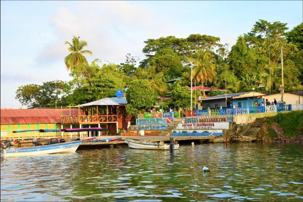 Hostel El Jaguar Bocas del Toro